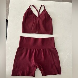 SET ACTIVE - Ribbed Sculptflex Racer Back Bra and Bike Shorts